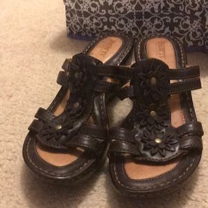 Born flower slide sandals
